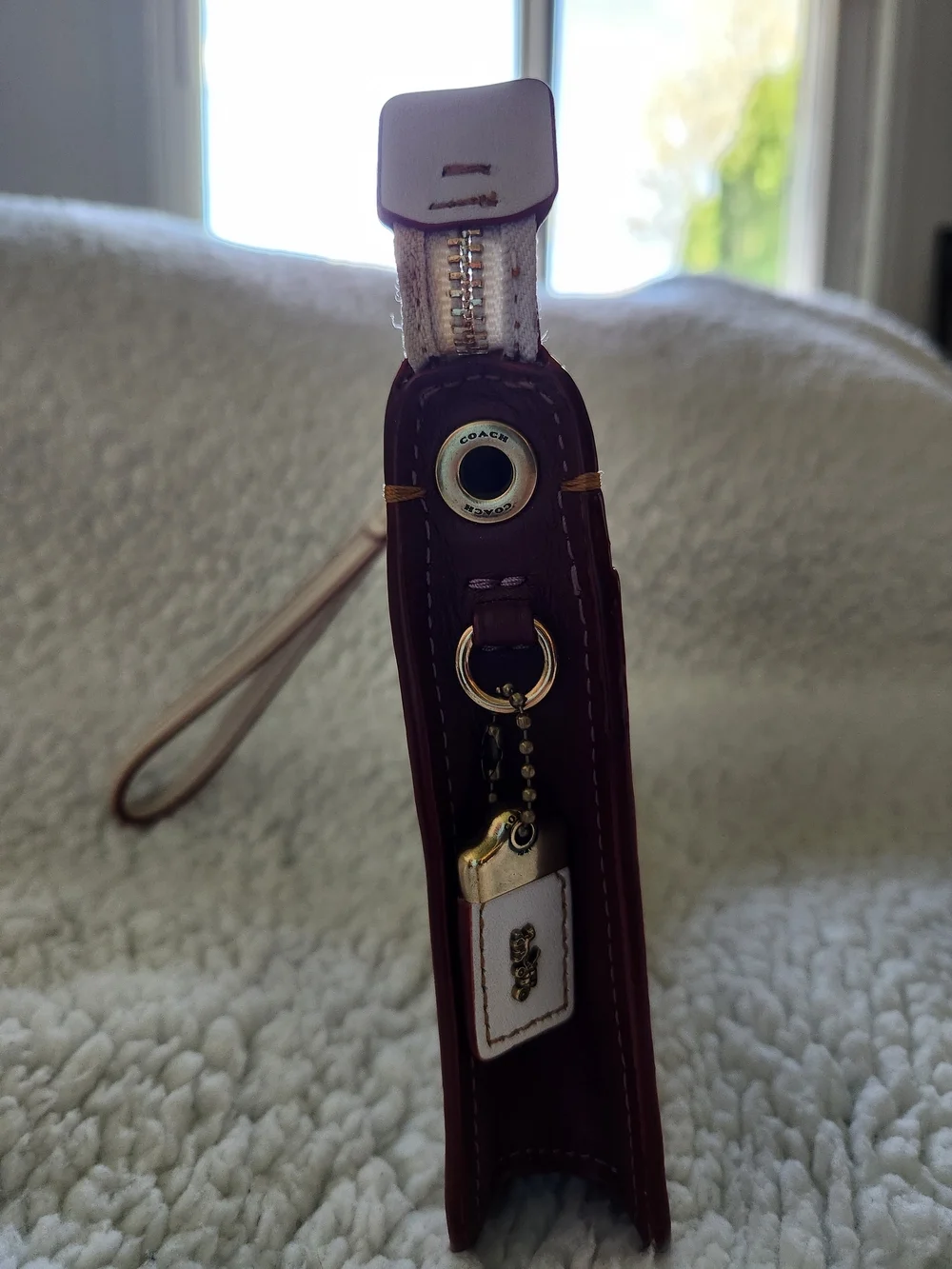 Coach 1941 Soho Crossbody White And Burgandy